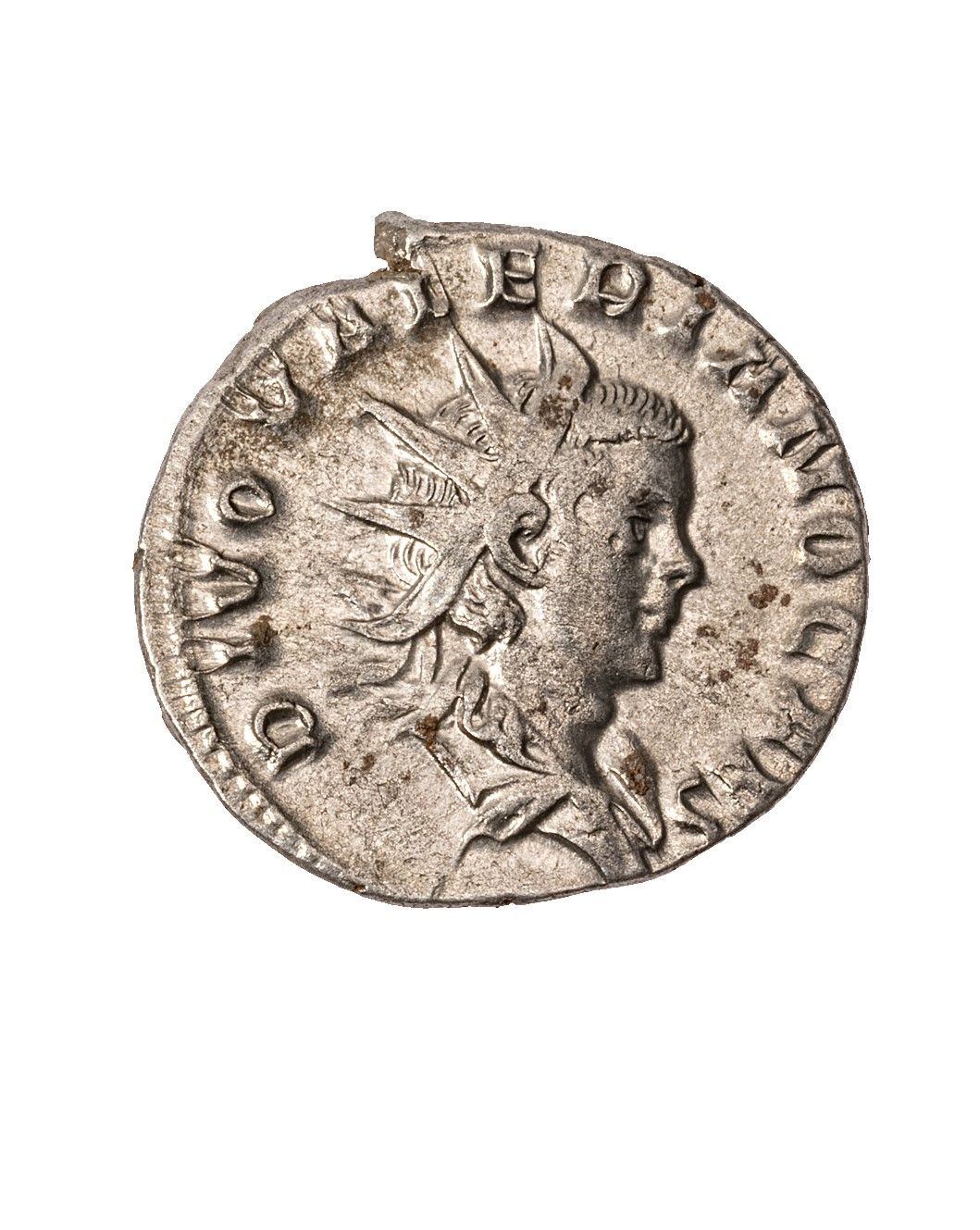 Null VALERIAN II (257-258) 

Antoninianer 

A/ DIVO VALERIANO CAES 

R/ CONSECRA&hellip;