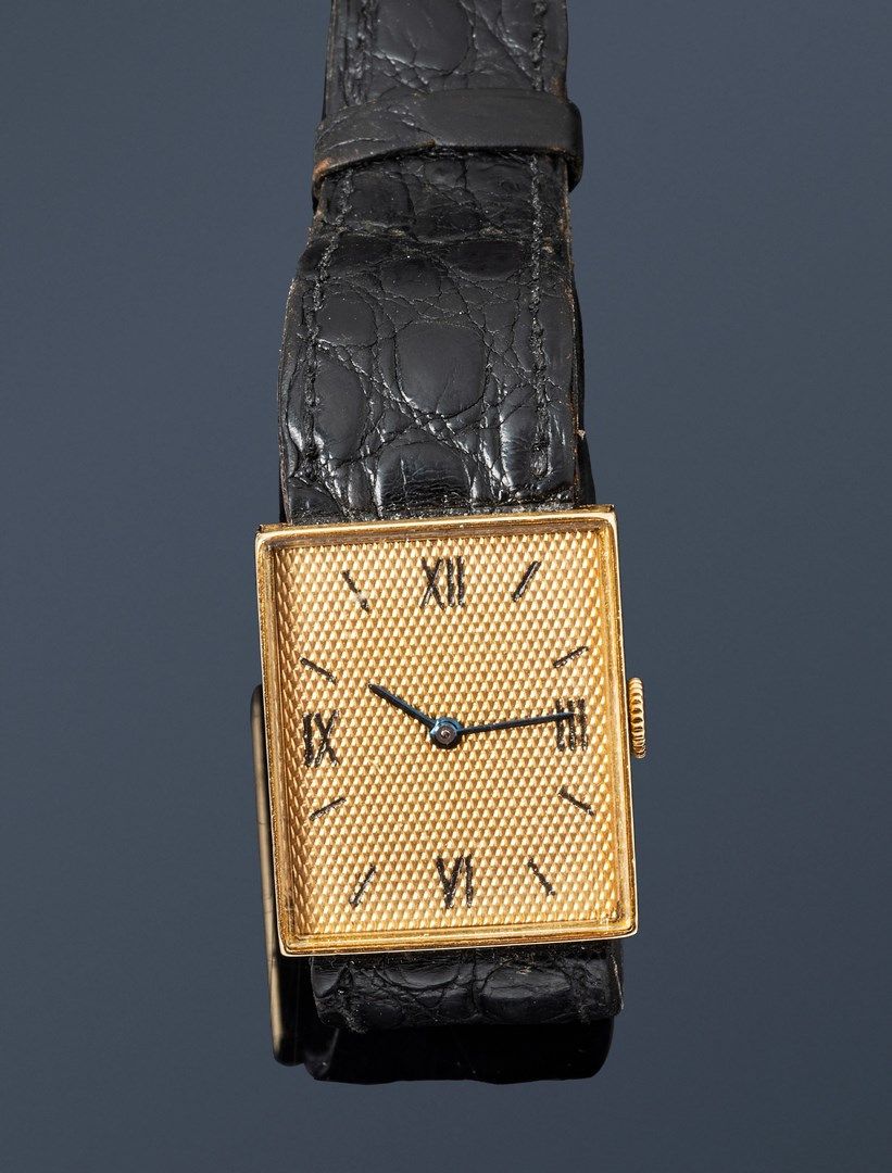 Null VAN CLEEF & ARPELS / MOVADO

Bracelet watch in 18k (750) gold. Rectangular &hellip;
