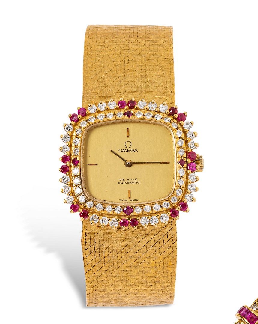 Null OMEGA

Ladies' Automatic De Ville watch in 18K (750) gold, the dial highlig&hellip;