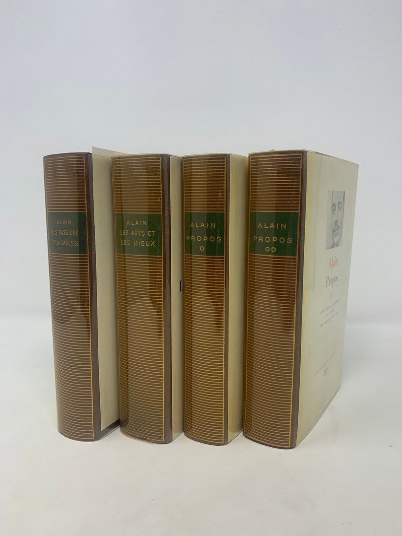 Null BIBLIOTHEQUE DE LA PLEIADE

4 vol.

ALAIN, Propos I, Bibliothèque de la Plé&hellip;
