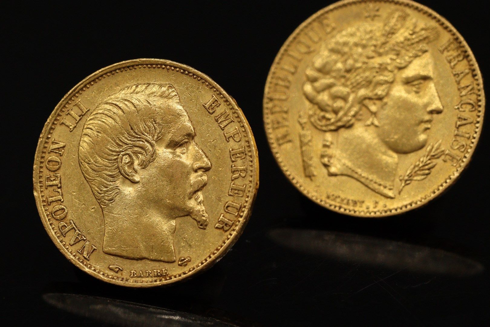 Null Lot de deux pièces en or comprenant : 

- 20 francs Cérès 1850A 

- 20 fran&hellip;