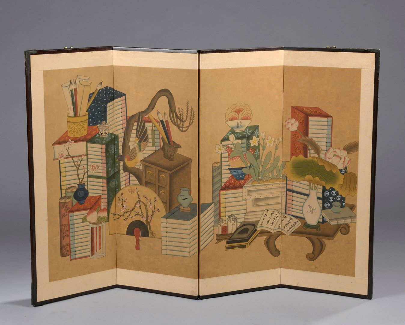 KOREA - 20th century 
Four-leaf folding screen, books and objects of scholars, i&hellip;