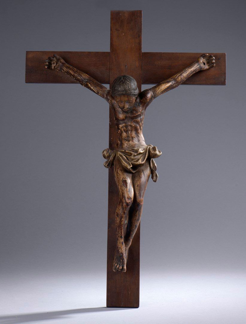 Null Christ in carved and polychromed walnut. Head bent on the chest, short peri&hellip;