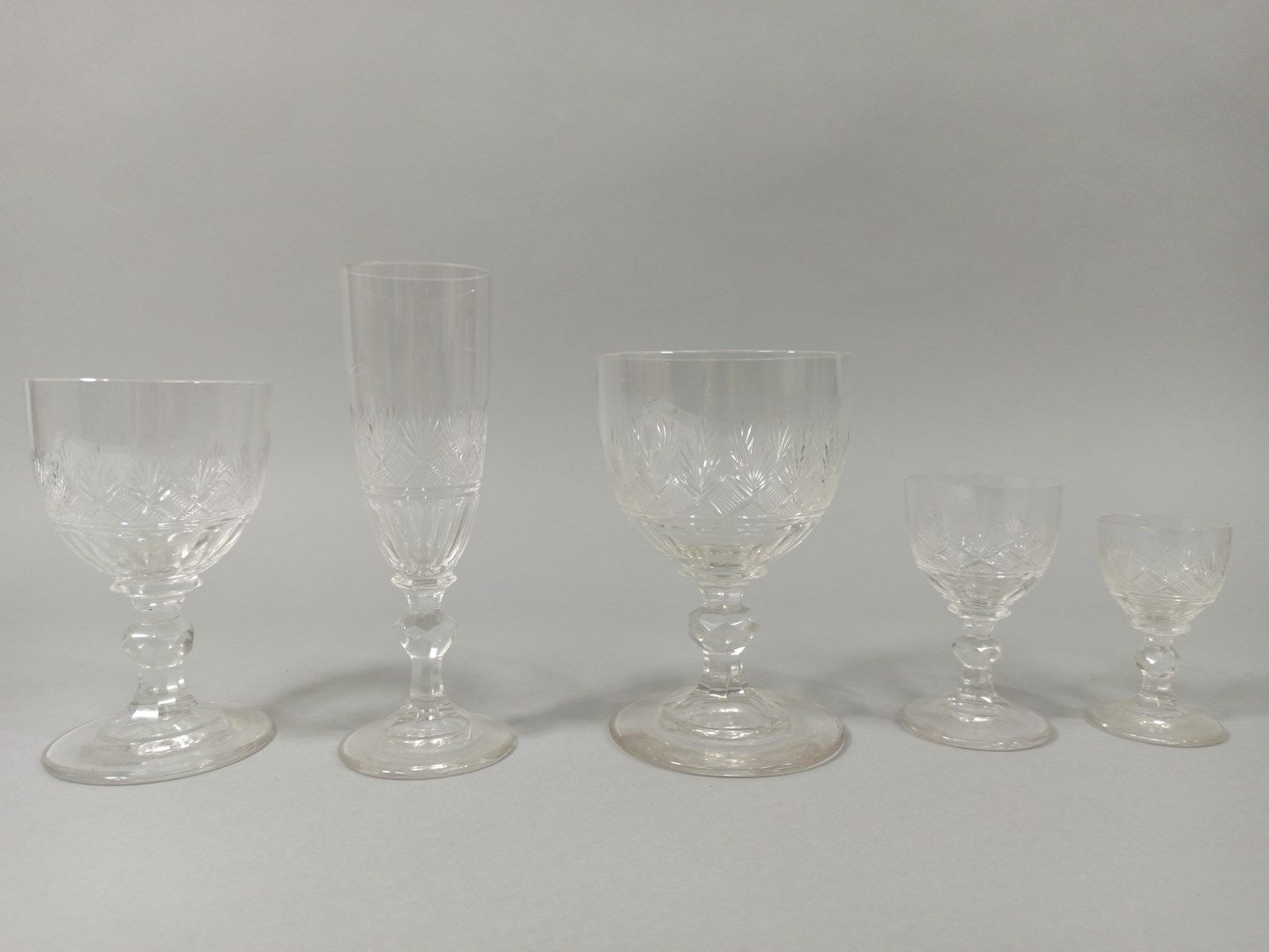 Null PART OF TABLE SERVICE.

Set of 36 crystal glasses, including six models of &hellip;