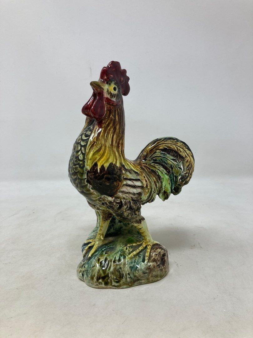 Null Jerome Massier

Small vase with a rooster. 

H. 19cm