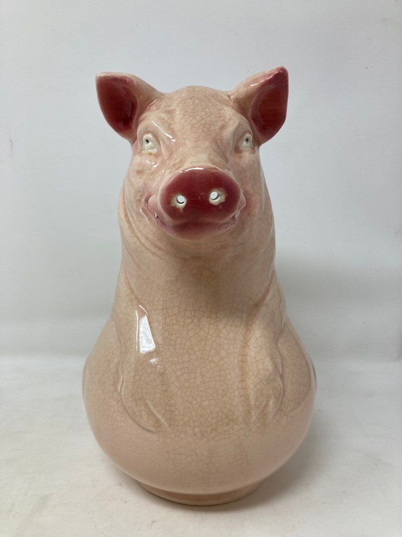 Null Sarreguemines 

Krug mit einem Schwein. 

H. : 25 cm
