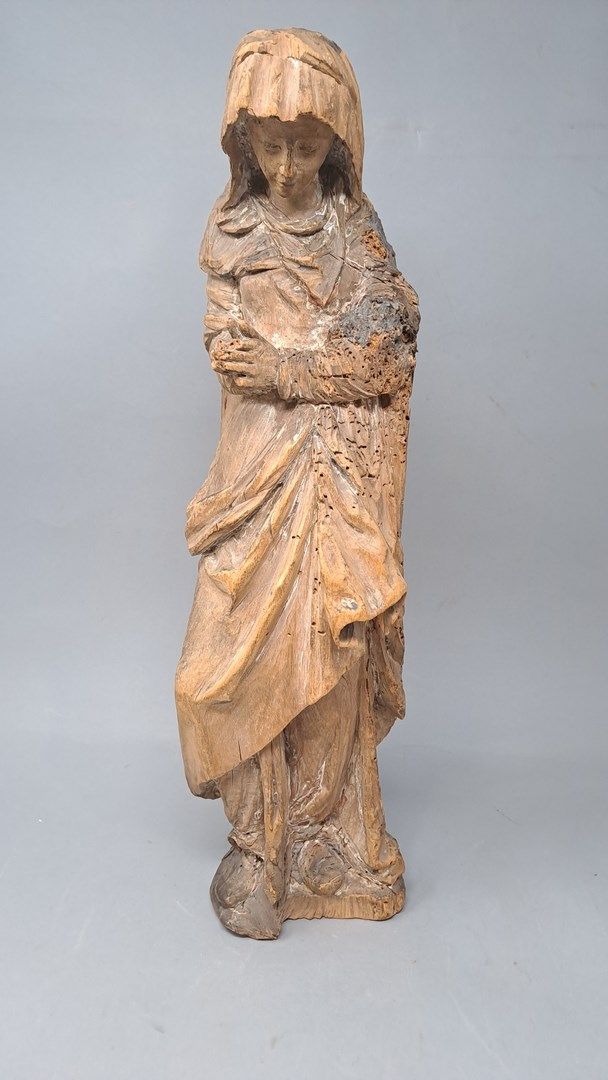 Null Ecole française du XVIIIème siècle

Vierge en prière en bois sculpté 

Déca&hellip;