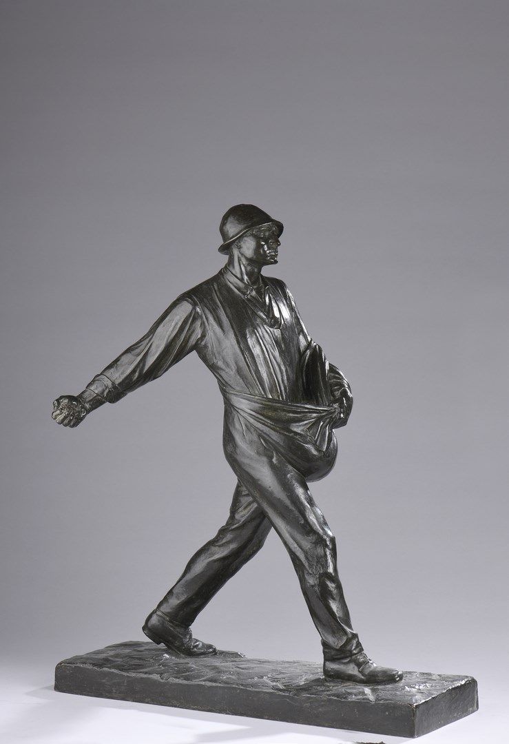 Null ALLIOT Lucien, 1877-1967

Le semeur

bronze à patine brun foncé nuancée de &hellip;