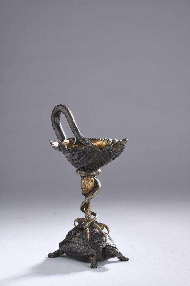 Null FRATIN Christophe, attributed to

Turtle and snake with a conch

bronze gro&hellip;