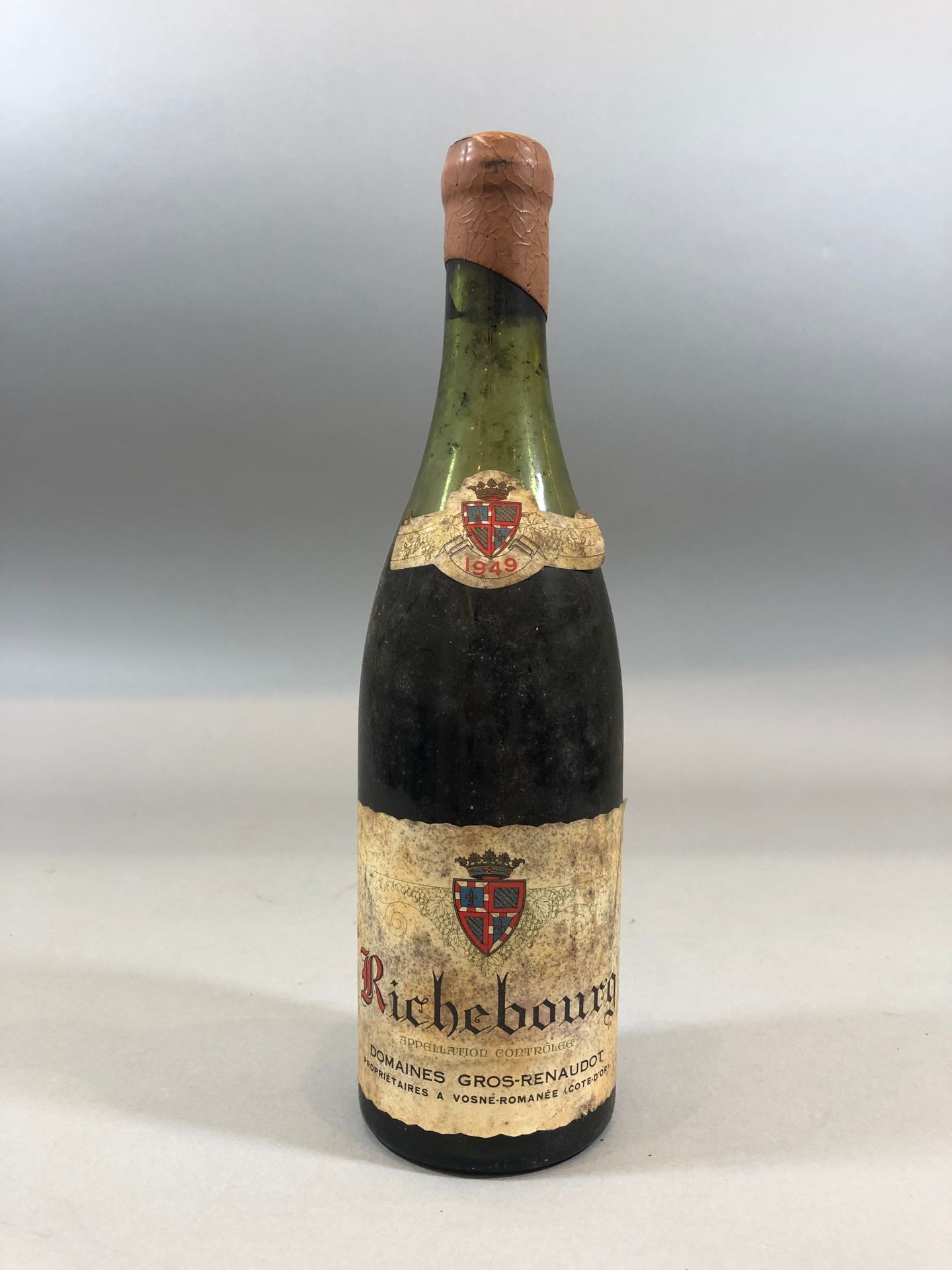 Null 1 Flasche RICHEBOURG, Domaine Gros Renandot 1949 
(und,V)