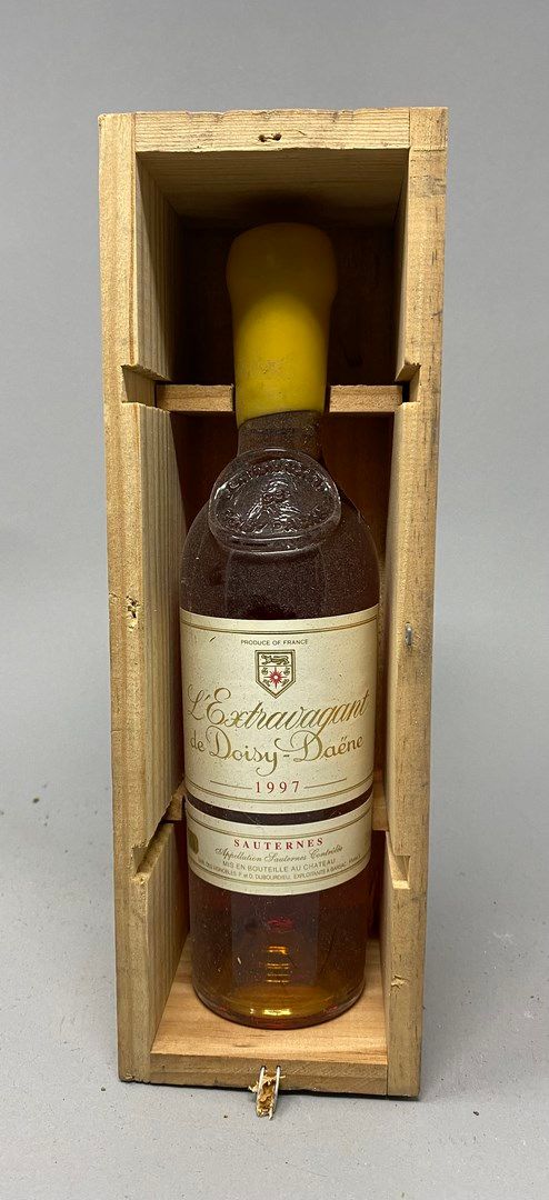 Null The extravagance of Doisy-Daëne, 1997, Sauterne, sealed with wax 
In its bo&hellip;