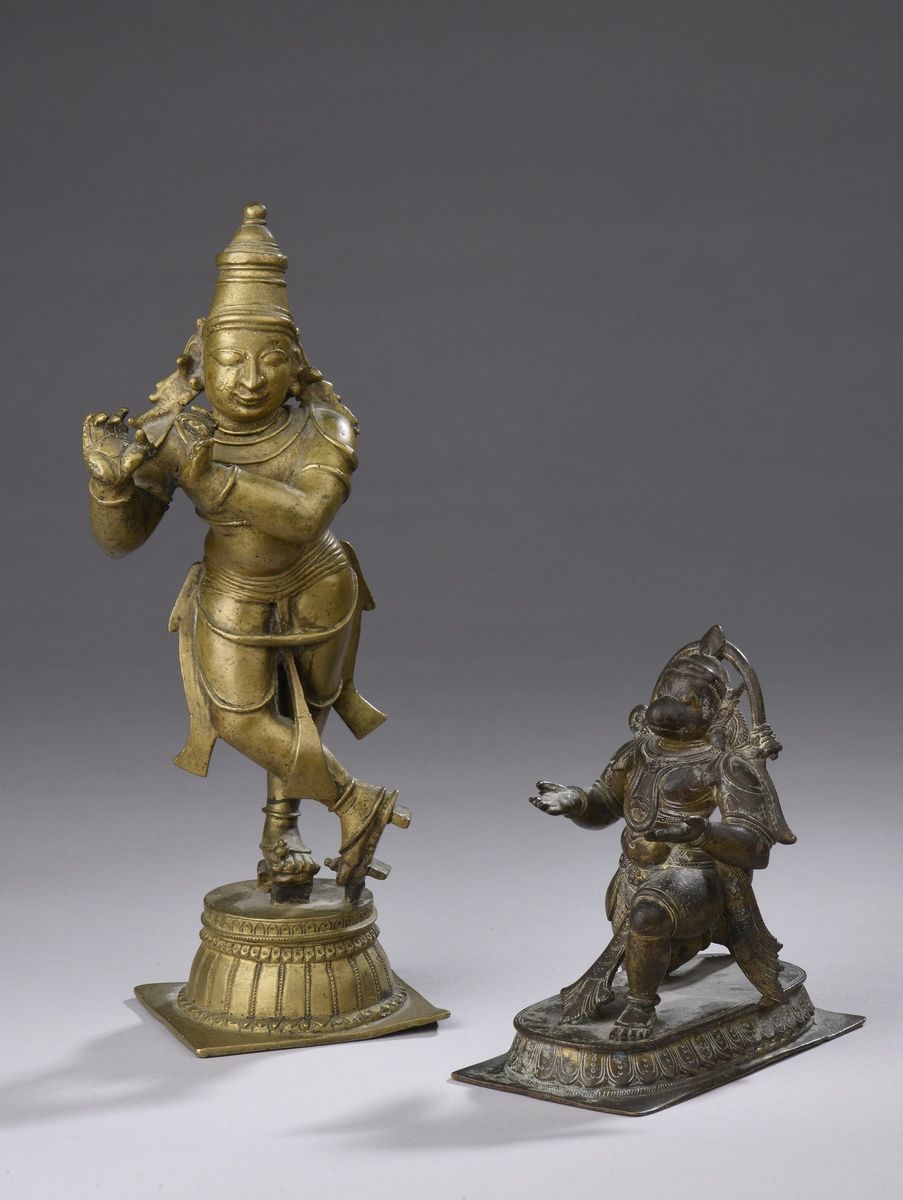 Null INDIA - About 1900
Two brass statuettes, one showing Krishna playing the fl&hellip;