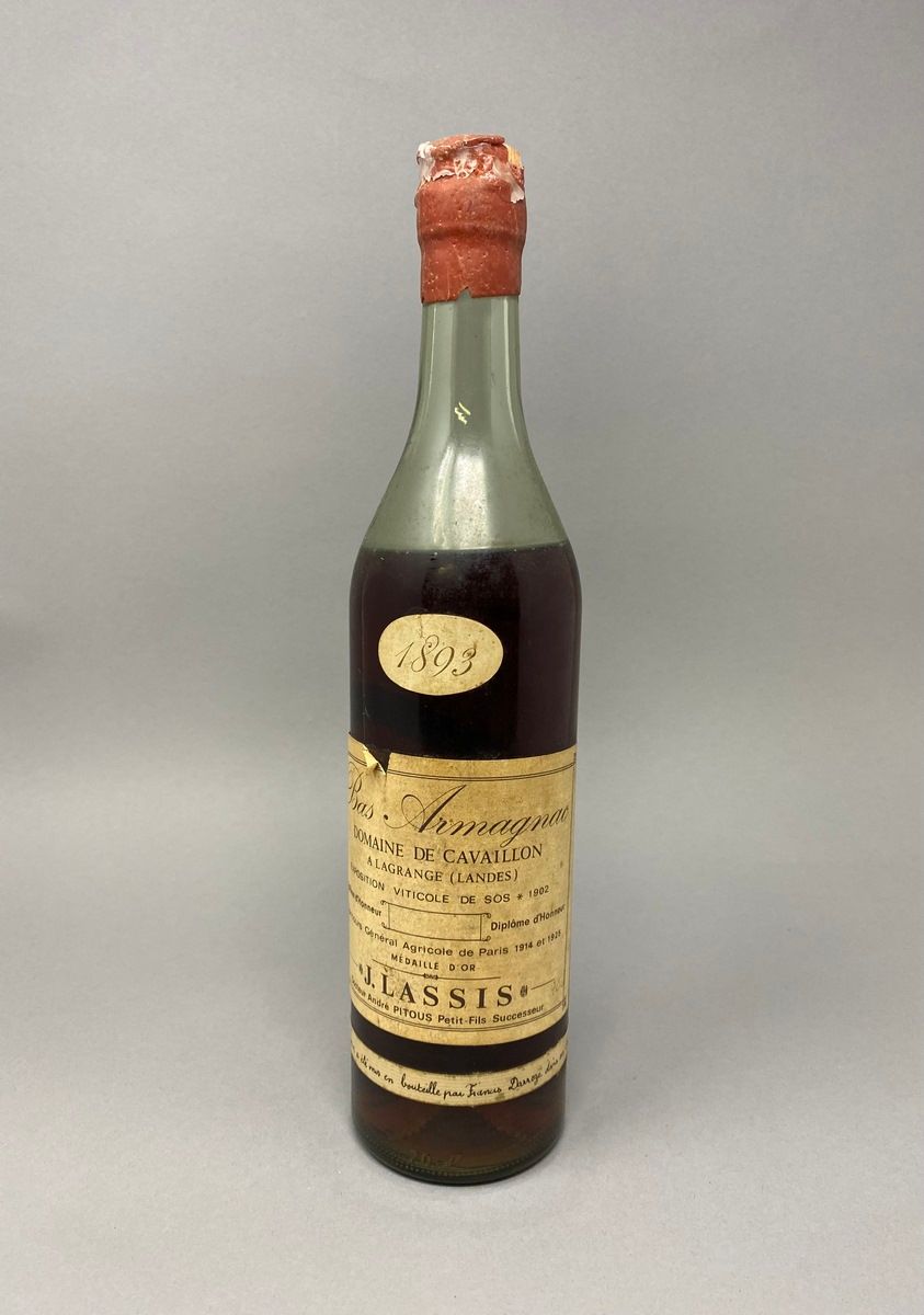 Null Una botella BAS-ARMAGNAC "Domaine de Cavaillon", J. Lassis, 1893, (ela, V)