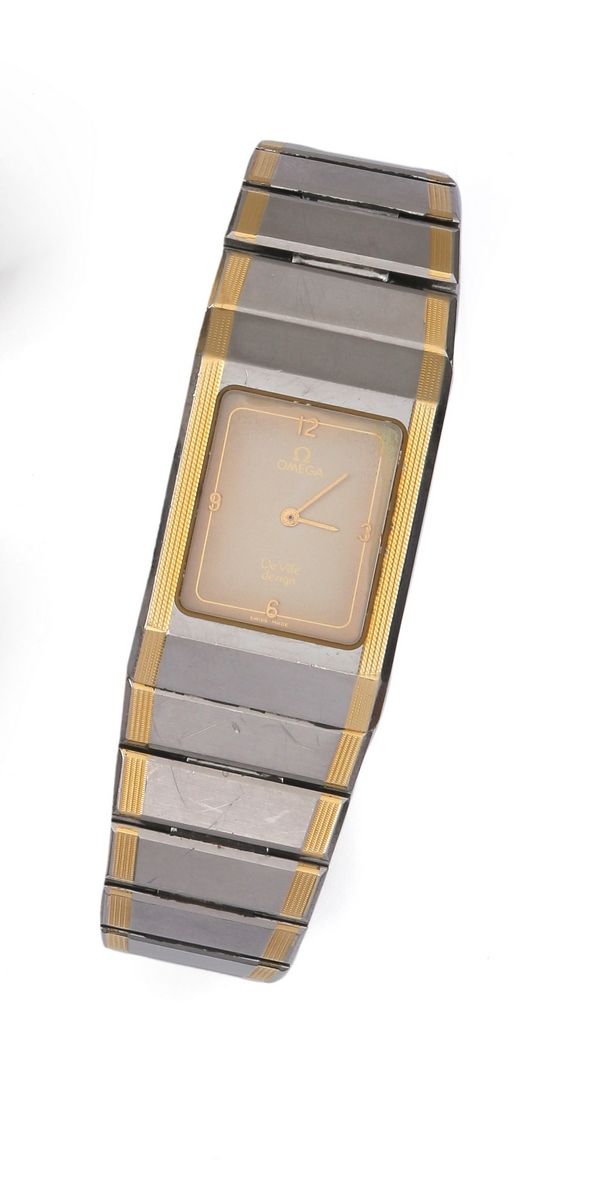 Null OMEGA Deville Design Ref 1387
Vers 1980
Montre bracelet pour homme en acier&hellip;