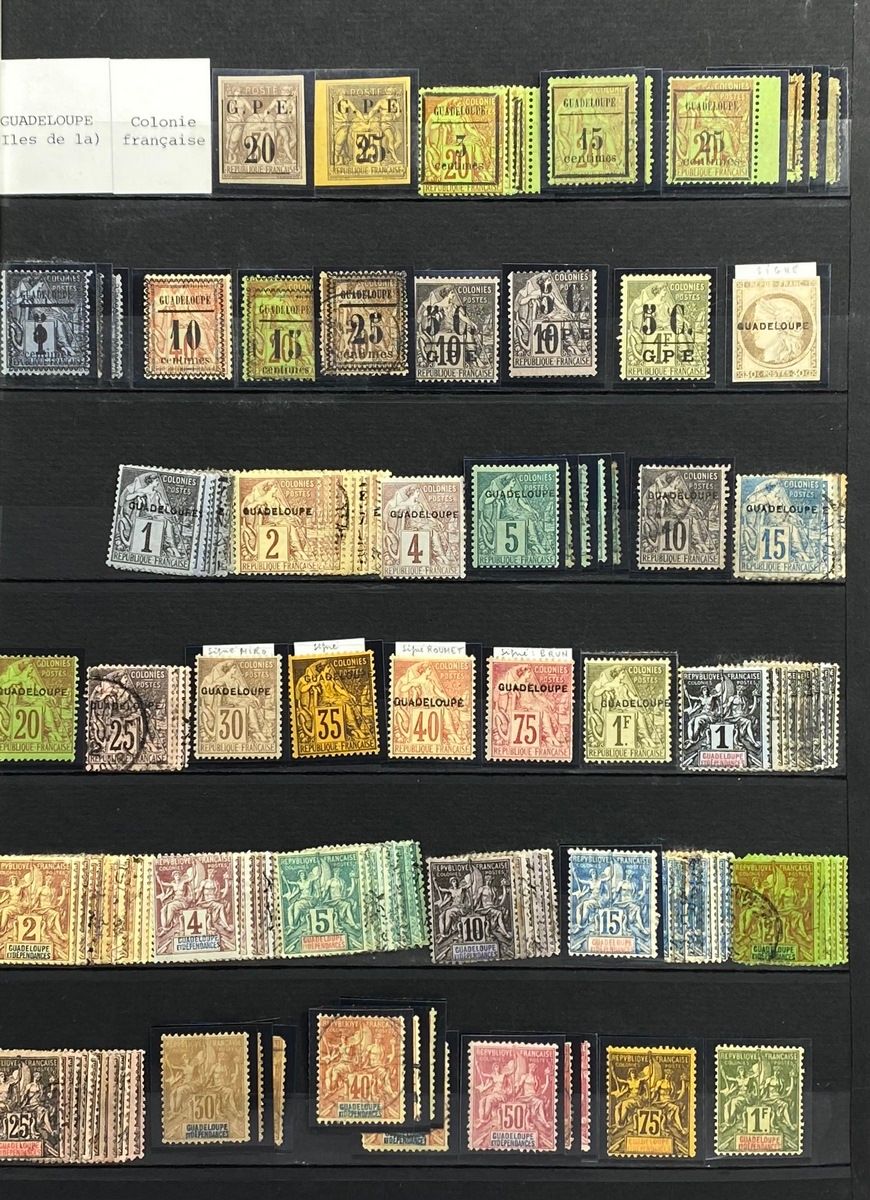 Null GUADELOUPE
几乎完整的收藏（除了一些税收）。
被取消的邮票，有铰链和无铰链的薄荷。 
许多倍数。
