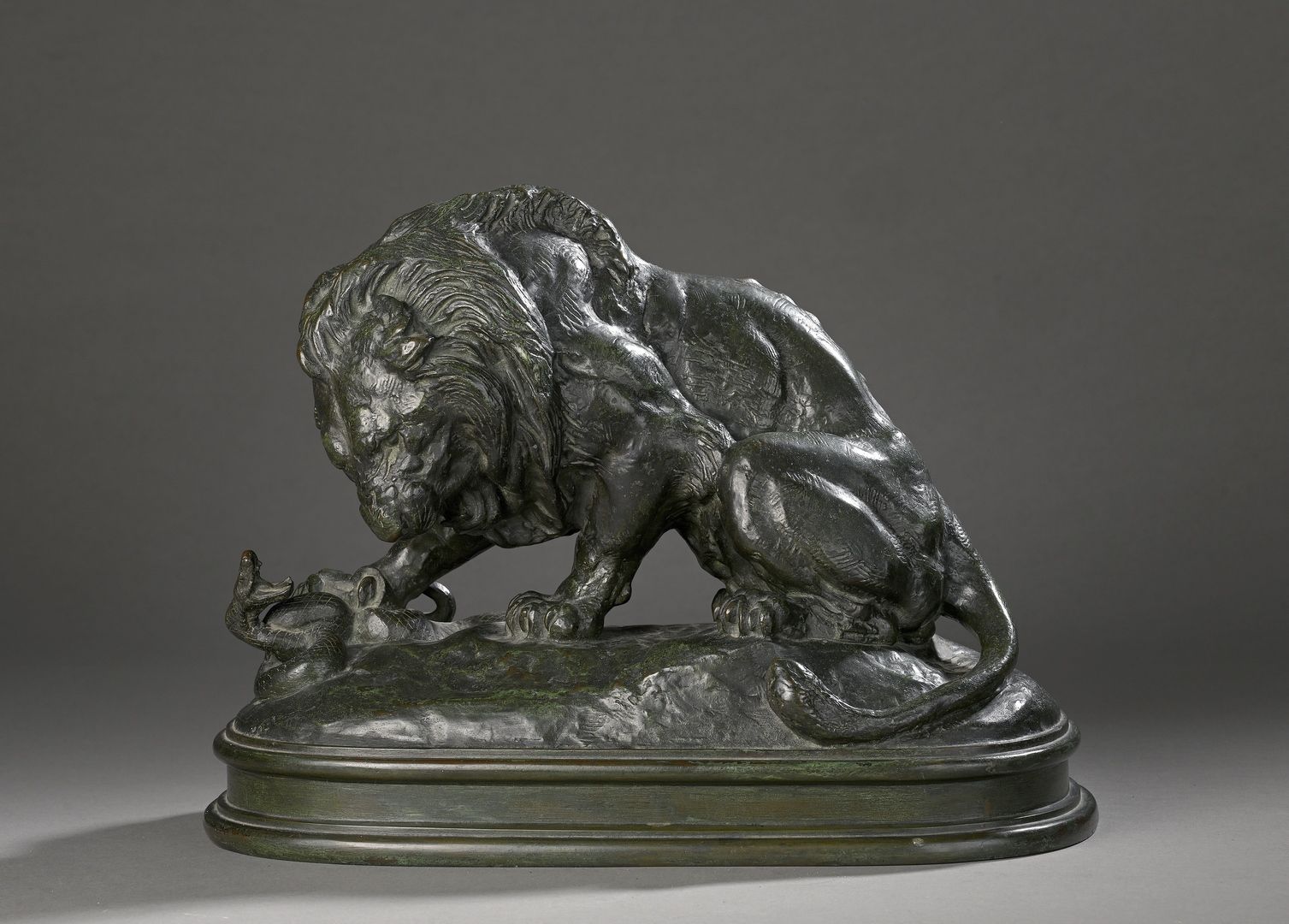 Null BARYE Antoine Louis, after
Lion au serpent N°1
bronze group with green pati&hellip;