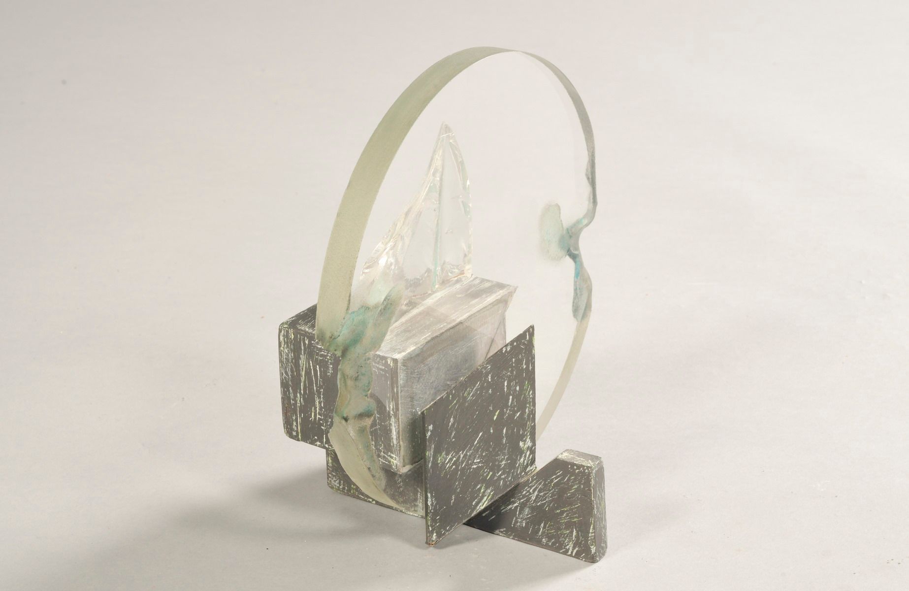Null Matei NEGREANU, né en 1941
Sans titre, 10/5/97
sculpture en verre transluci&hellip;