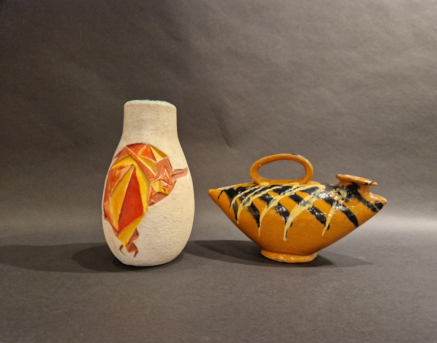 Null Jacques SAGAN (né en 1927), Vallauris.
Vase à décor polychrome de tauromach&hellip;