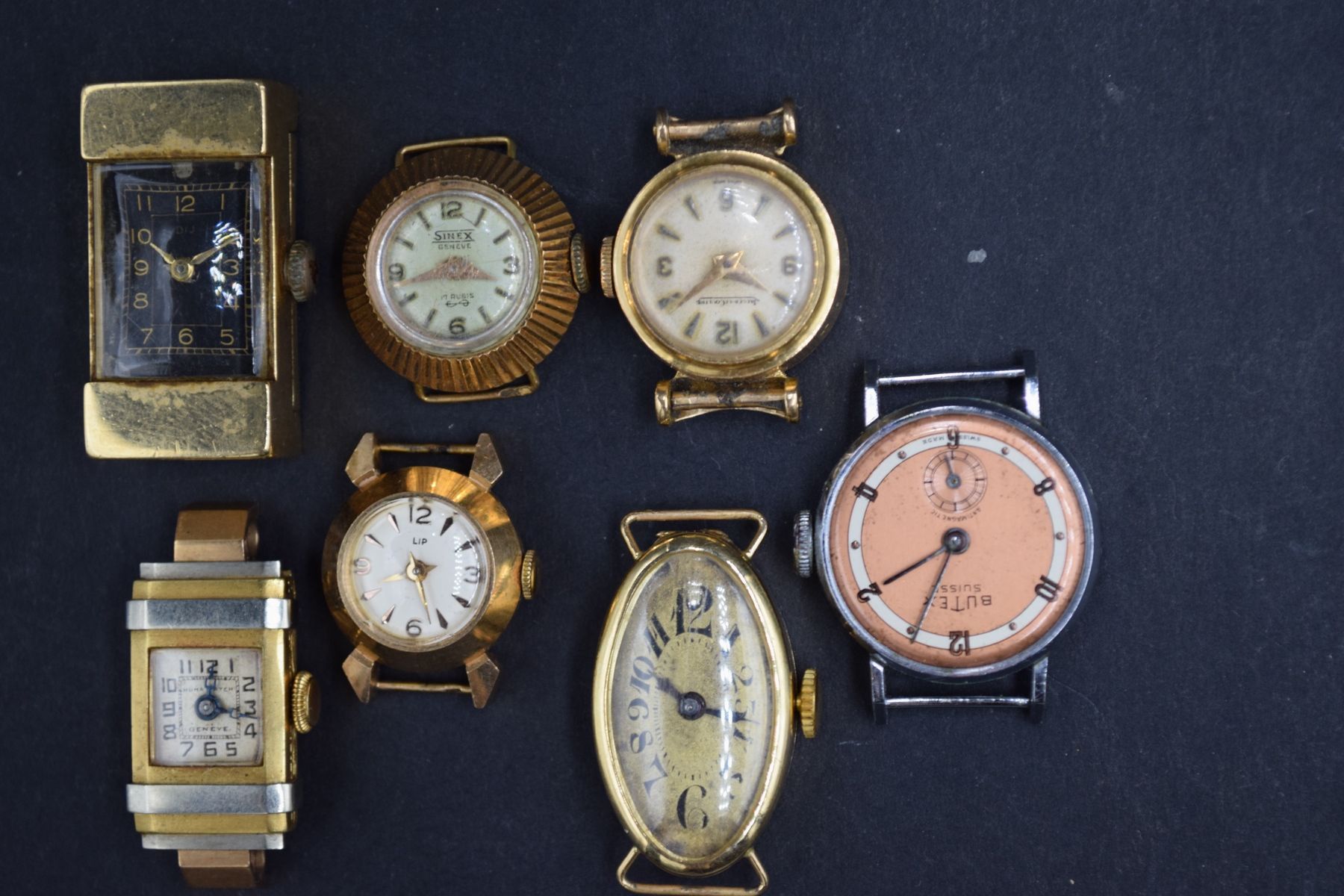 Null Lot de six boîtiers de montres de dame comprenant : une Jaeger-Lecoultre, u&hellip;