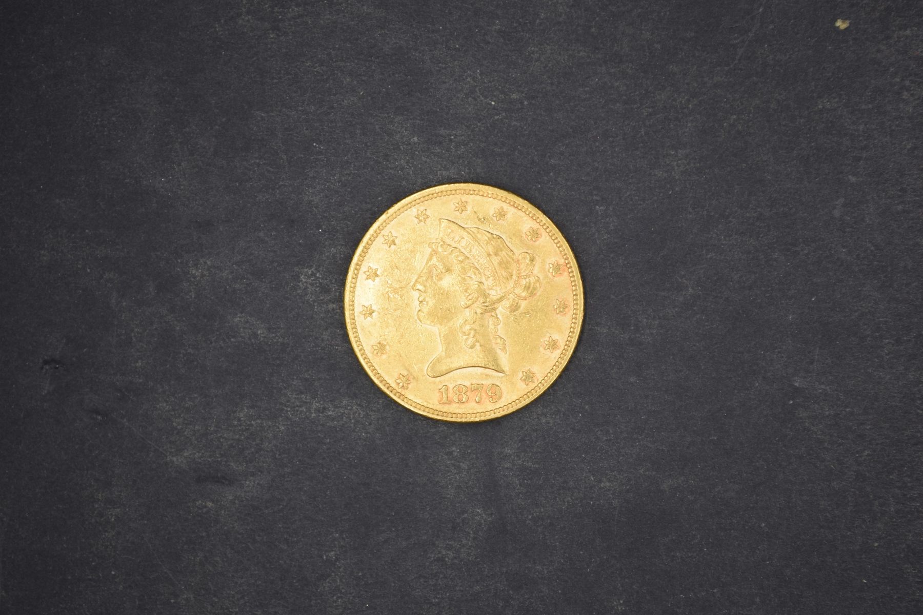Null Pièce en or de 10 dollars Liberty avec devise (1879)
Poids Théorique : 16.7&hellip;