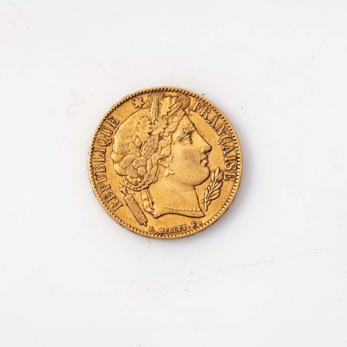 Null Une pièce en or de 20 Francs Cérès (1851, A).

Poids : 6,45 g.