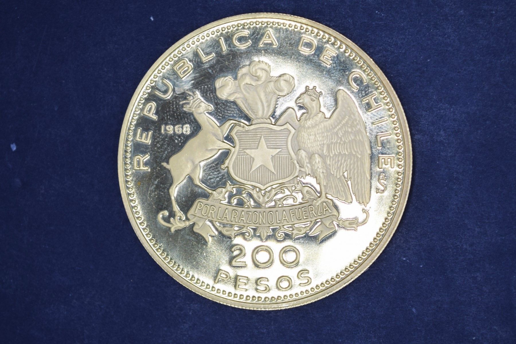 Null République du Chili
Pièce commémorative en or (900/1000°) de 200 pesos, pou&hellip;