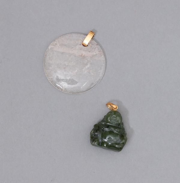 Null Pendentif en pierre de lune avec un anneau en métal doré et un pendentif en&hellip;