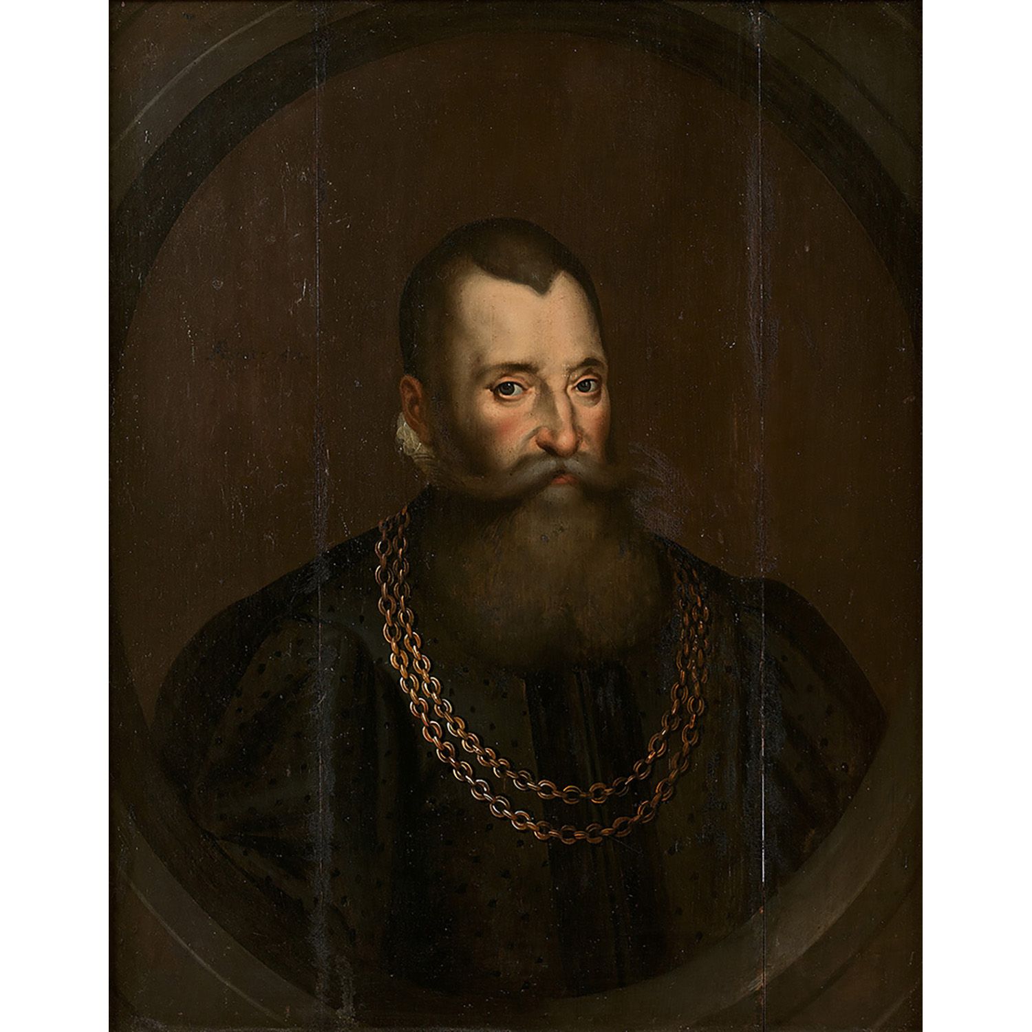 Null 布拉格学校，约1600年
一个男人的肖像，54岁，戴着金链子，在一个油漆的椭圆形
橡木板，三块木板，无镶边
在左边，一个题词：AETAT/54
布拉格&hellip;