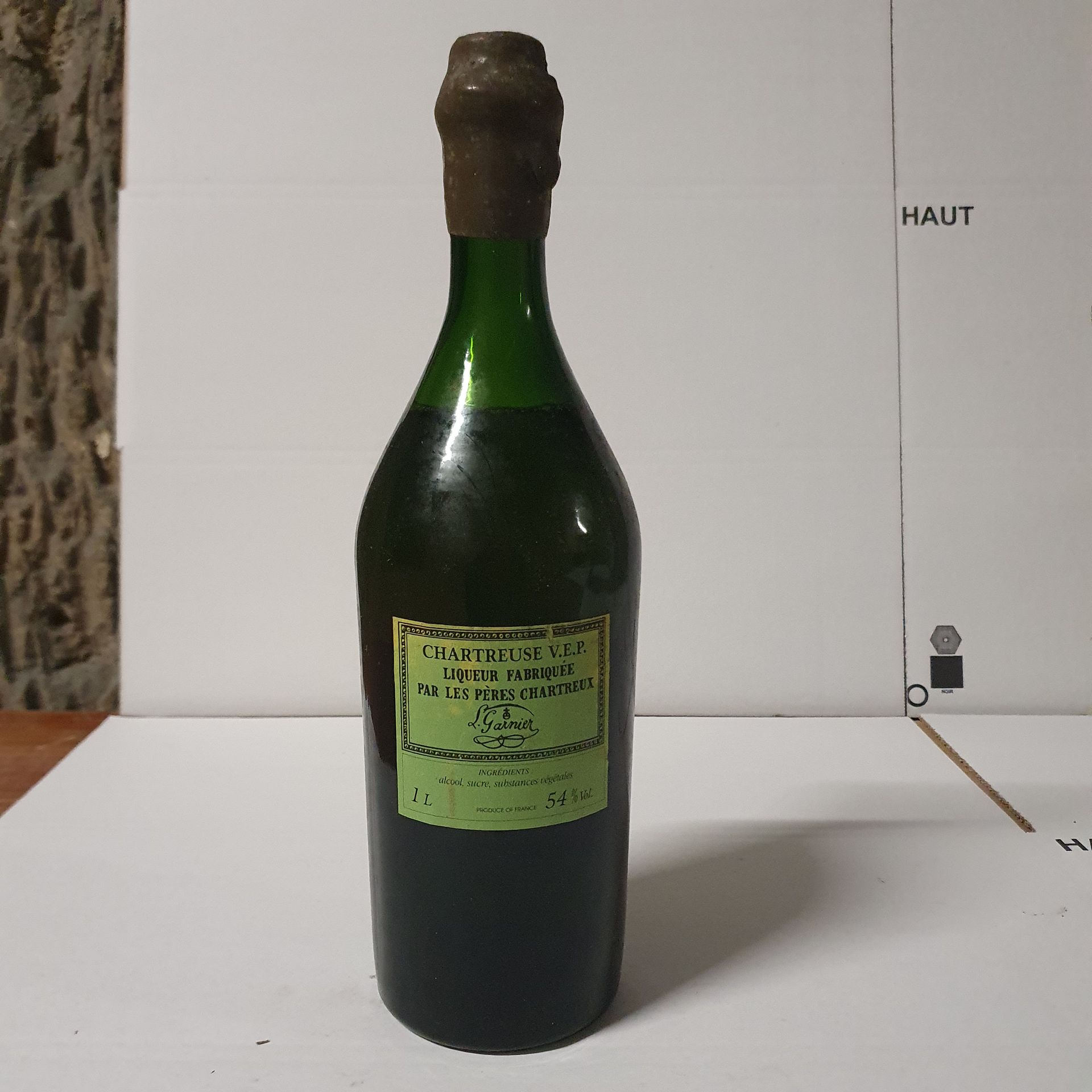 Null 1 Flasche (1 L) CHARTREUSE, grün, V.E.P, n° 008924