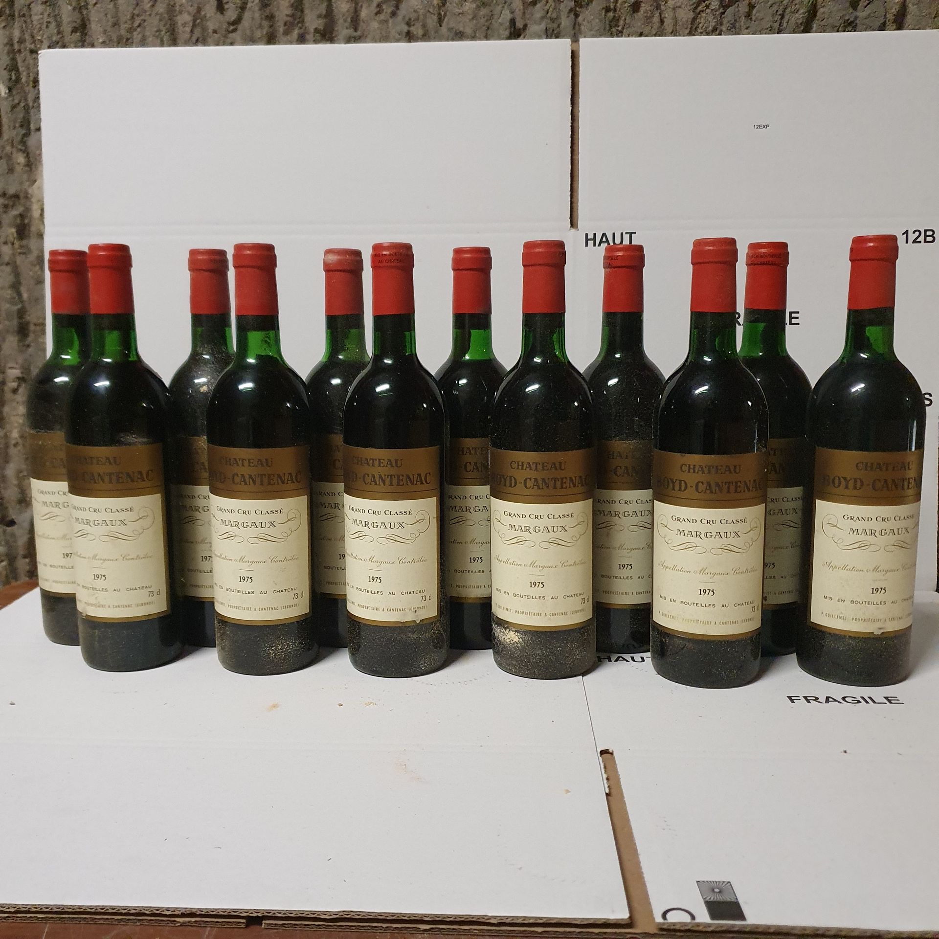Null 12 Flaschen Château BOYD-CANTENAC, 3° cru Margaux 1975 CB 1MB, 3LB