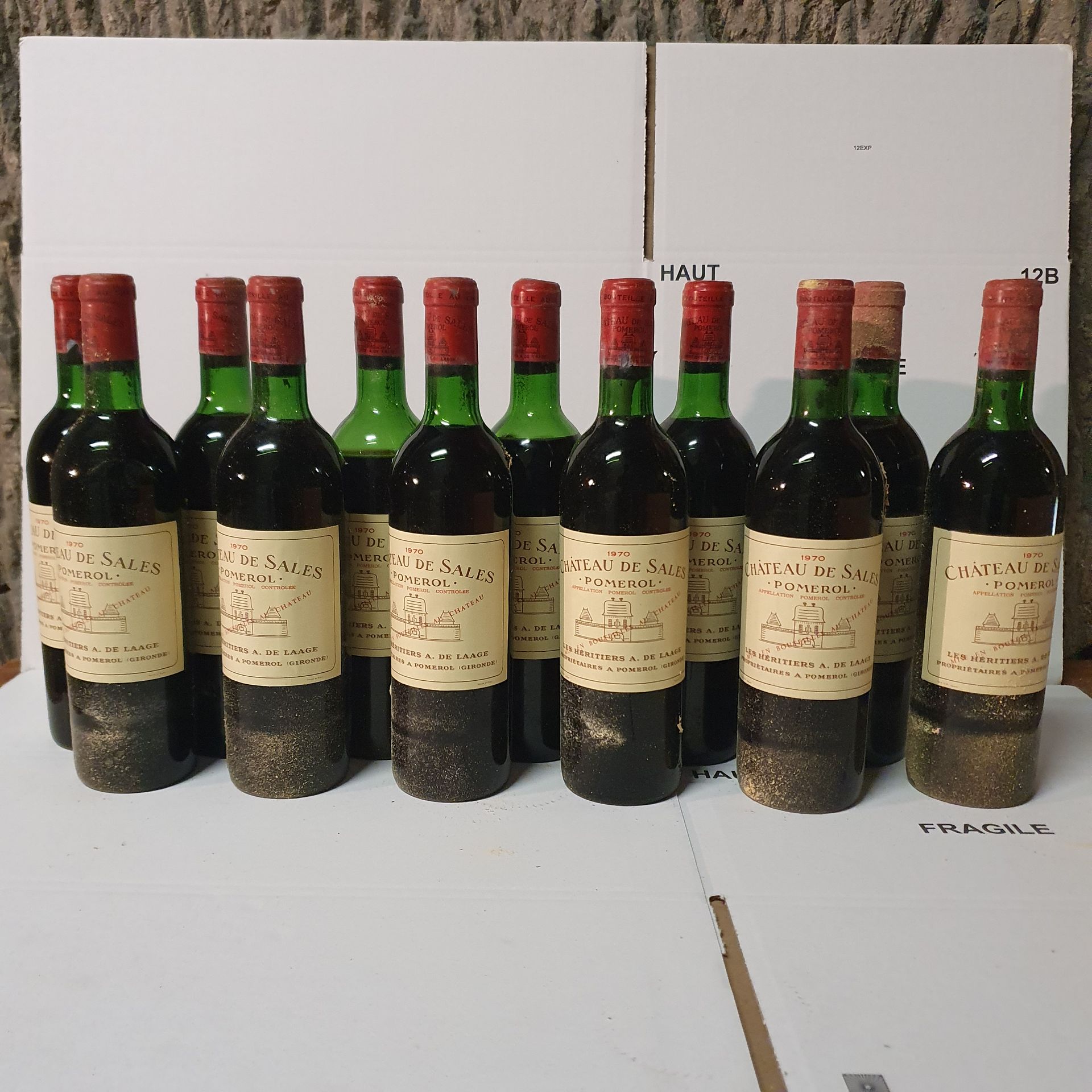 Null 12 botellas Château DE SALES, Pomerol 1970 CB 4LB, 2MB, 2B