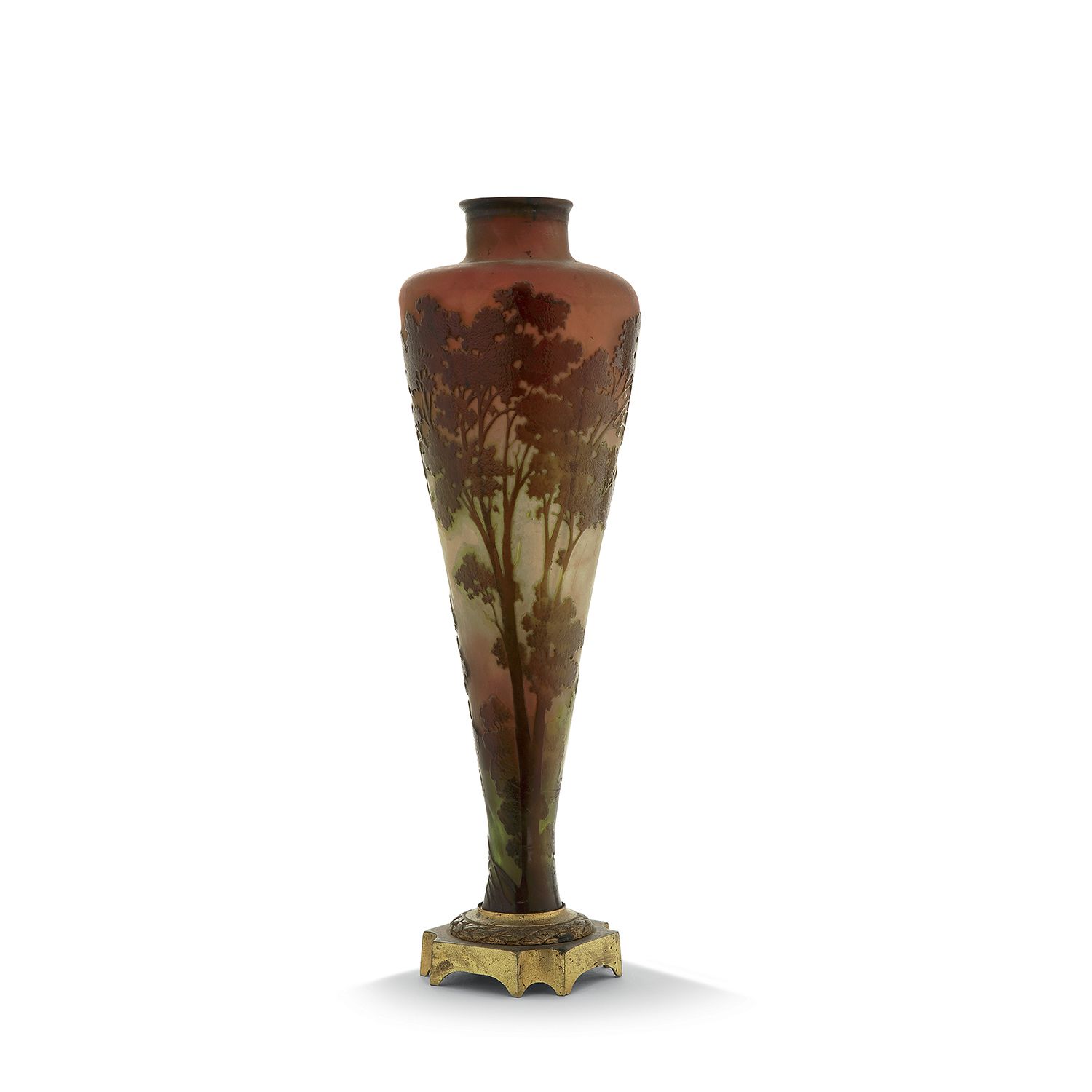 Null ÉTABLISSEMENTS GALLÉ (1904-1936)

Pied de lampe fuselé en verre multicouche&hellip;