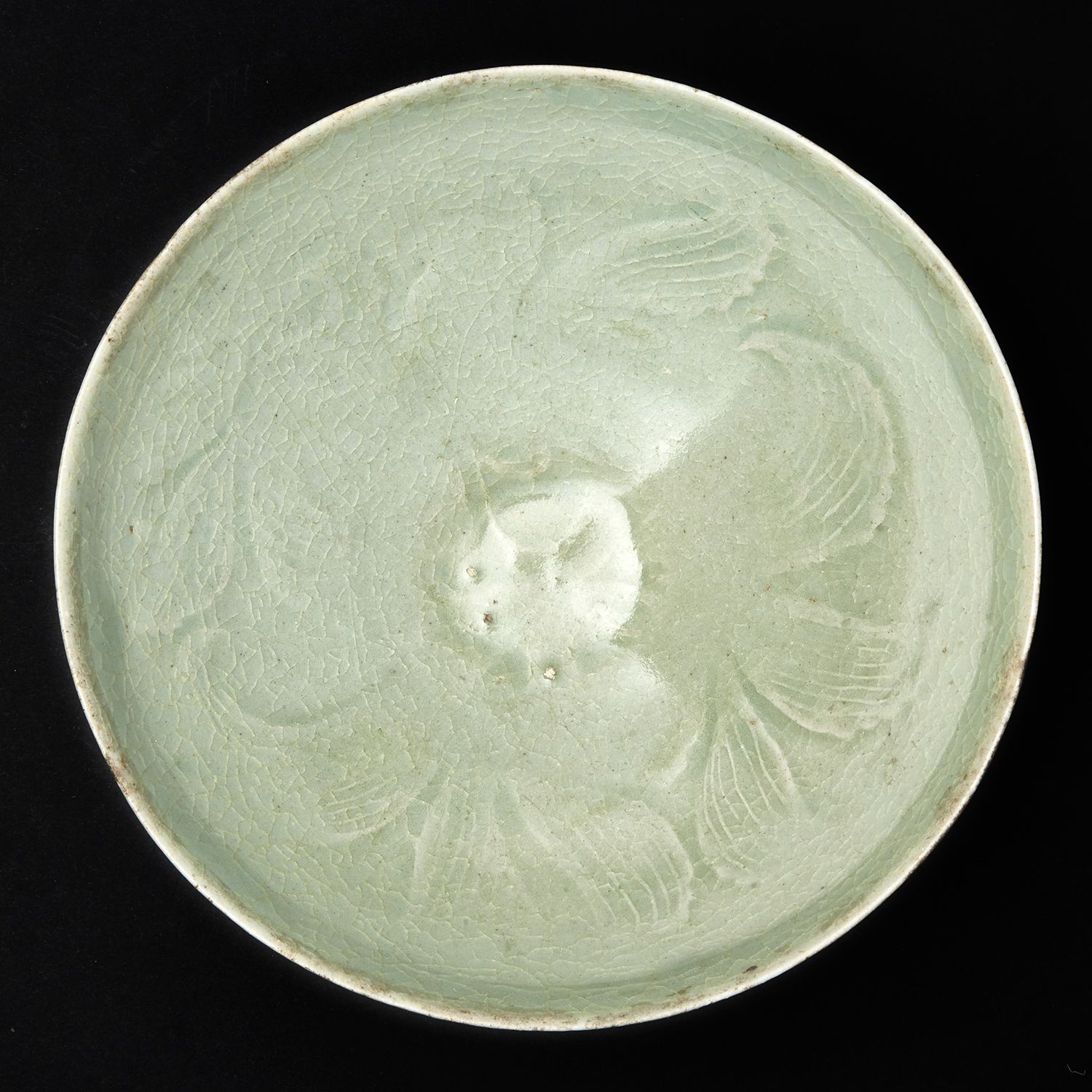 Null CUP
in stoneware enamelled celadon on cracked bottom, with moulded decorati&hellip;