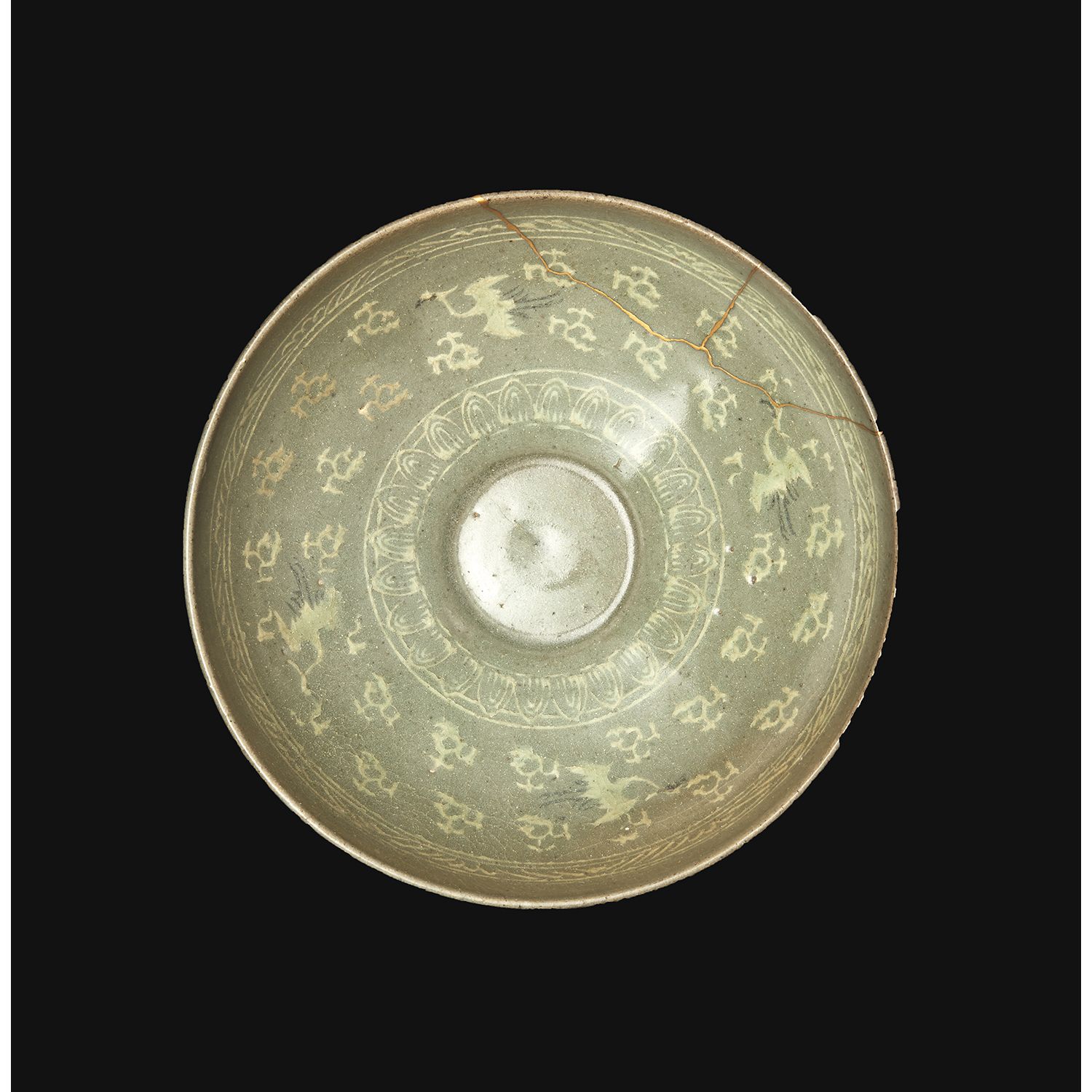 Null SANG'GAM BOWL
in celadon stoneware, incised with white and black, inside de&hellip;
