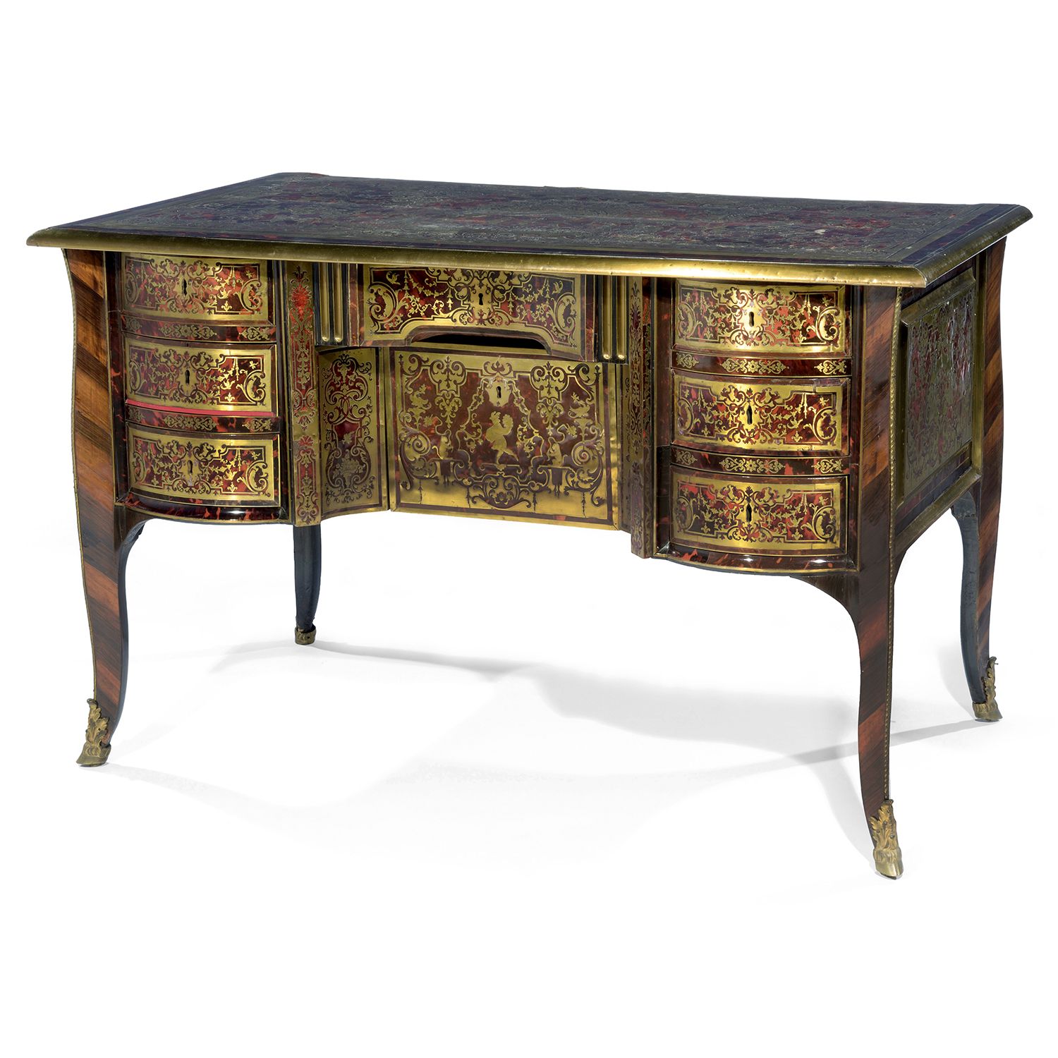 Null 马扎林办公桌，路易十四时期 
在第一部分装饰有丰富的布勒式镶嵌工艺，以黄铜和玳瑁（Caret）为框架染成红色。丰富的花纹设计，散布着怪兽、神奇的动物、&hellip;