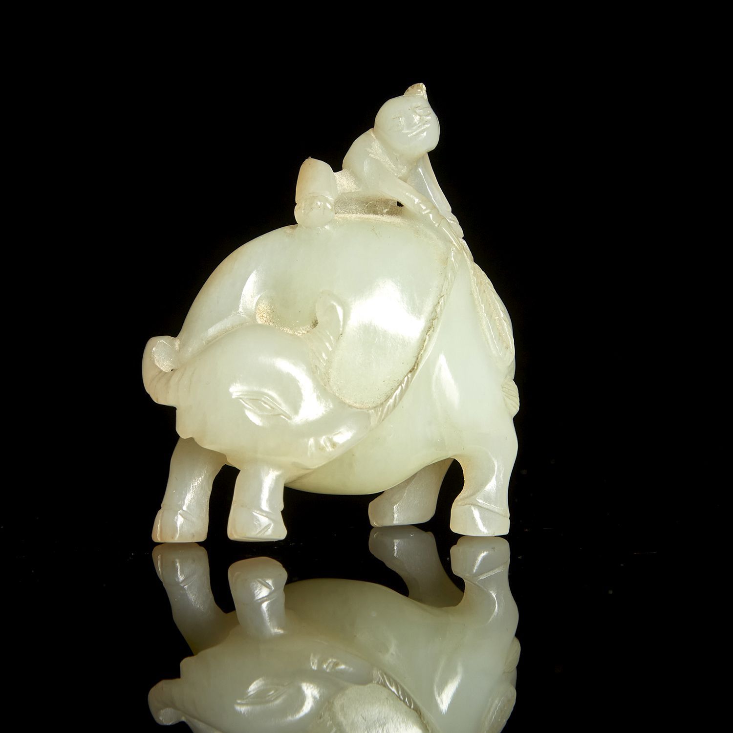 Null OGGETTO
Giada celadon nefrite decorata con un mandriano che tiene le redini&hellip;