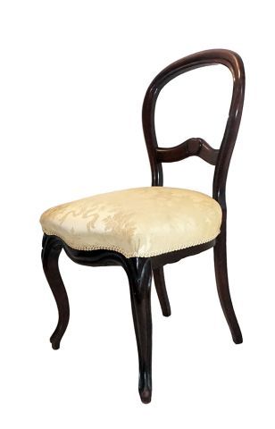 Null Chaise provenant du Manoir de Chambly, résidence de Charles-Michel d'Irumbe&hellip;