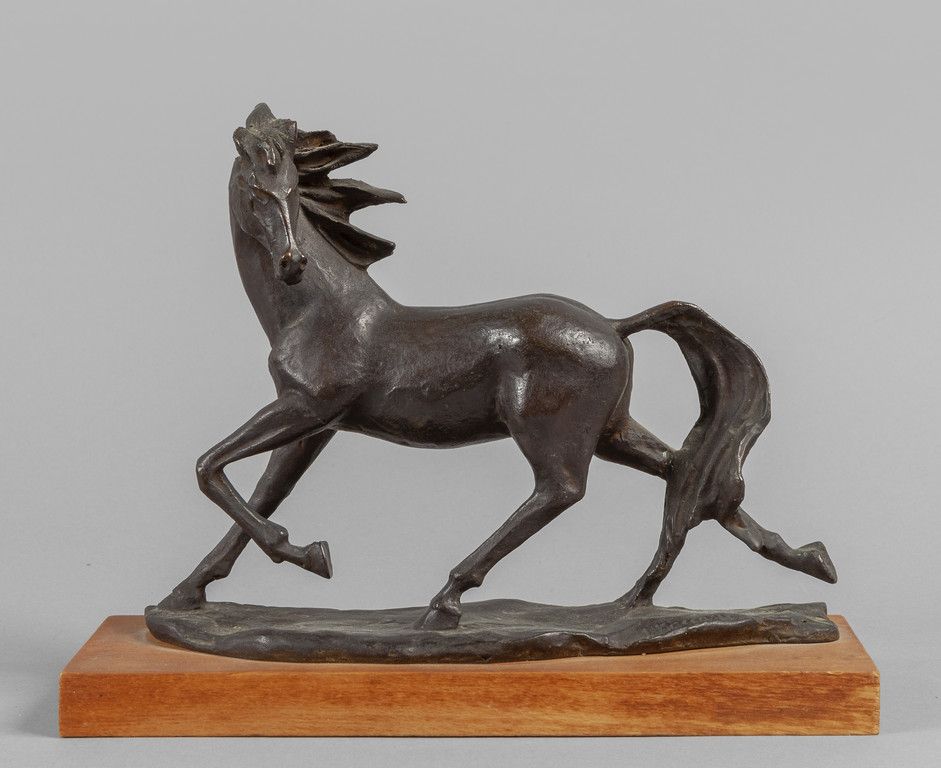 DIPINTO G.Verrone(1893-1983)Il Morello青铜雕塑，底部有深色铜锈，
，23x18cm。