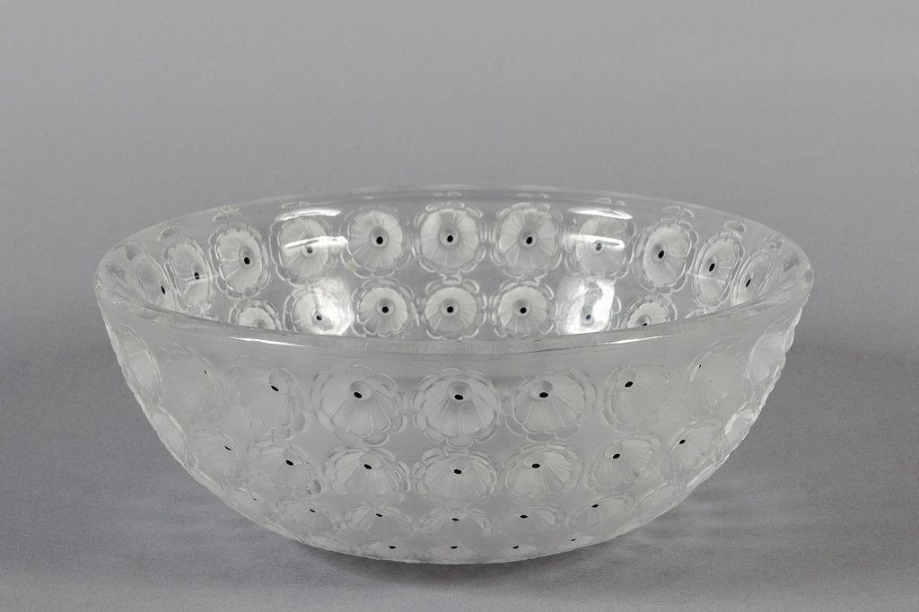 OGGETTISTICA Bevelled crystal bowl f.Ta Lalique France
diam.Cm.25xh.10