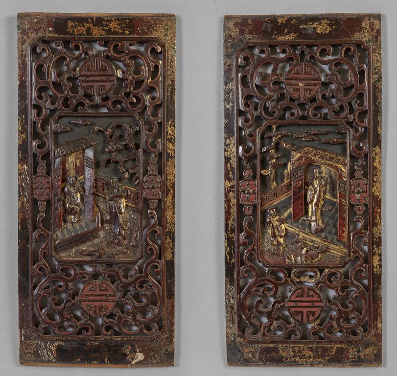 Due antichi pannelli in legno intagliato, Cina 两块古董雕花木板，中国 19世纪
cm. 23x52