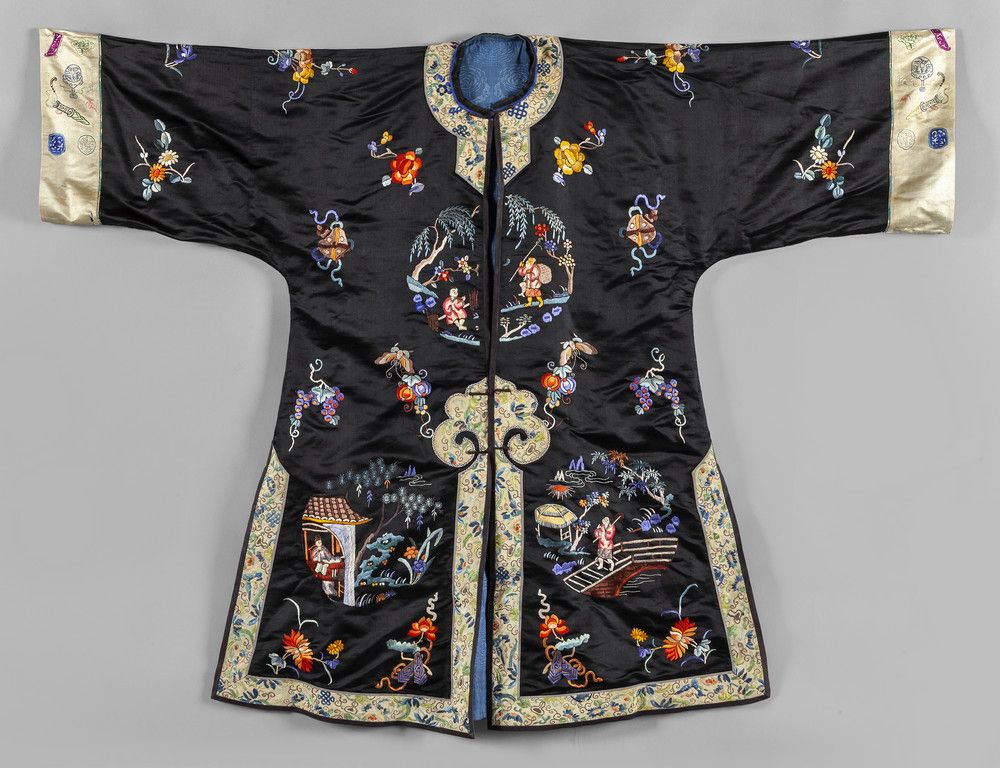 Kimono ricamato, Cina fine sec.XIX/inizi sex.XX Embroidered kimono, China, late &hellip;