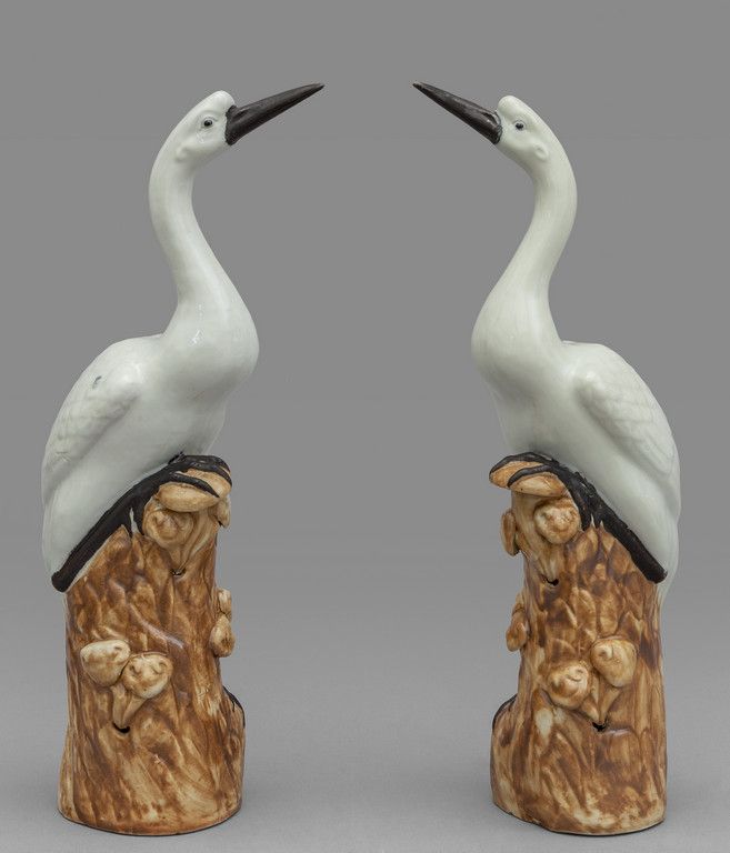 Coppia di gru in porcellana Pair of porcelain cranes
h.Cm.41