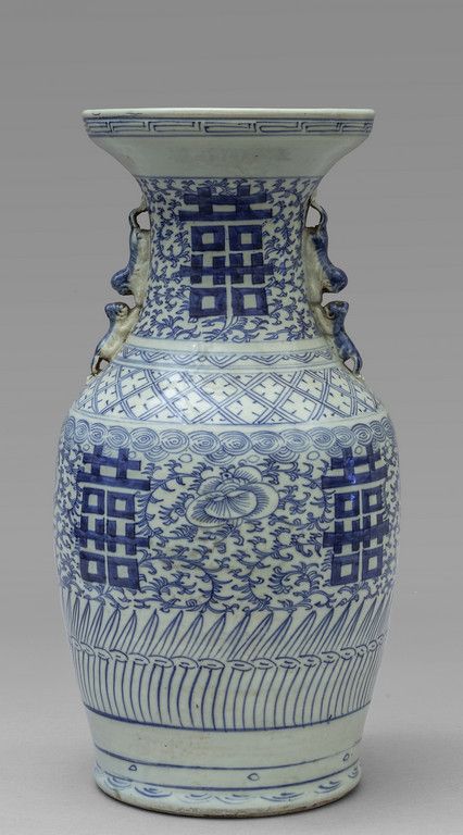 Vaso in porcellana bianca e blu a ideogrammi, 中国19世纪青花瓷表意花瓶
h.Cm.43
