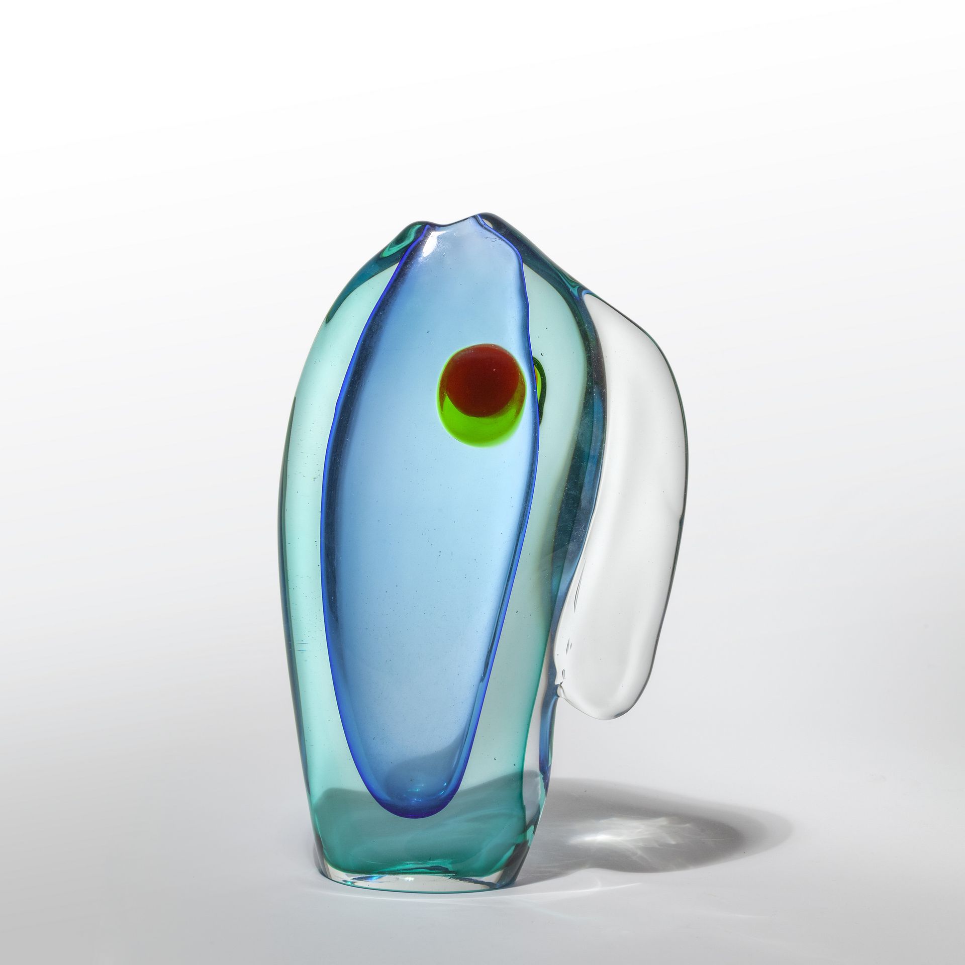 DA ROS ANTONIO CENEDESE ANTONIO DA ROS CENEDESE
A fish-shaped submerged glass va&hellip;