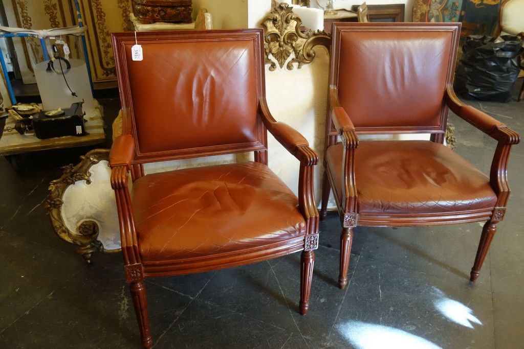 POLTRONA Pair of Louis XVI style armchairs