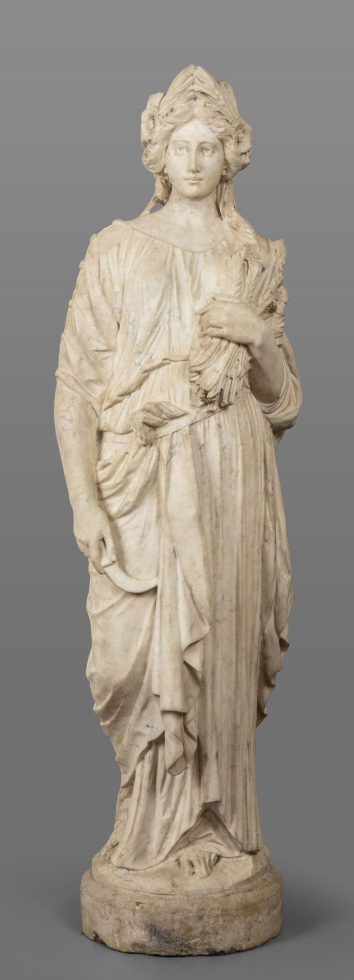 OGGETTISTICA Estatuaria de verano escultura de mármol siglo XVIII
h.Cm.152