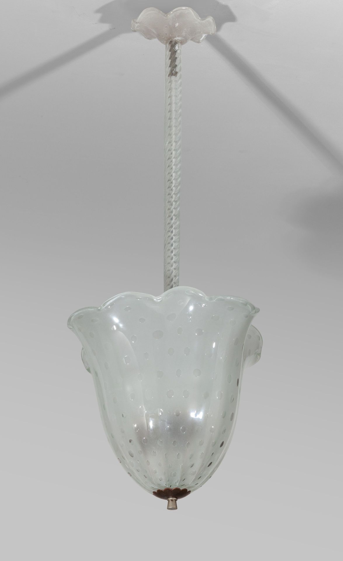 LAMPADARIO Lampe à suspension des années 1950. 
Cristal torsadé et cristal avec &hellip;
