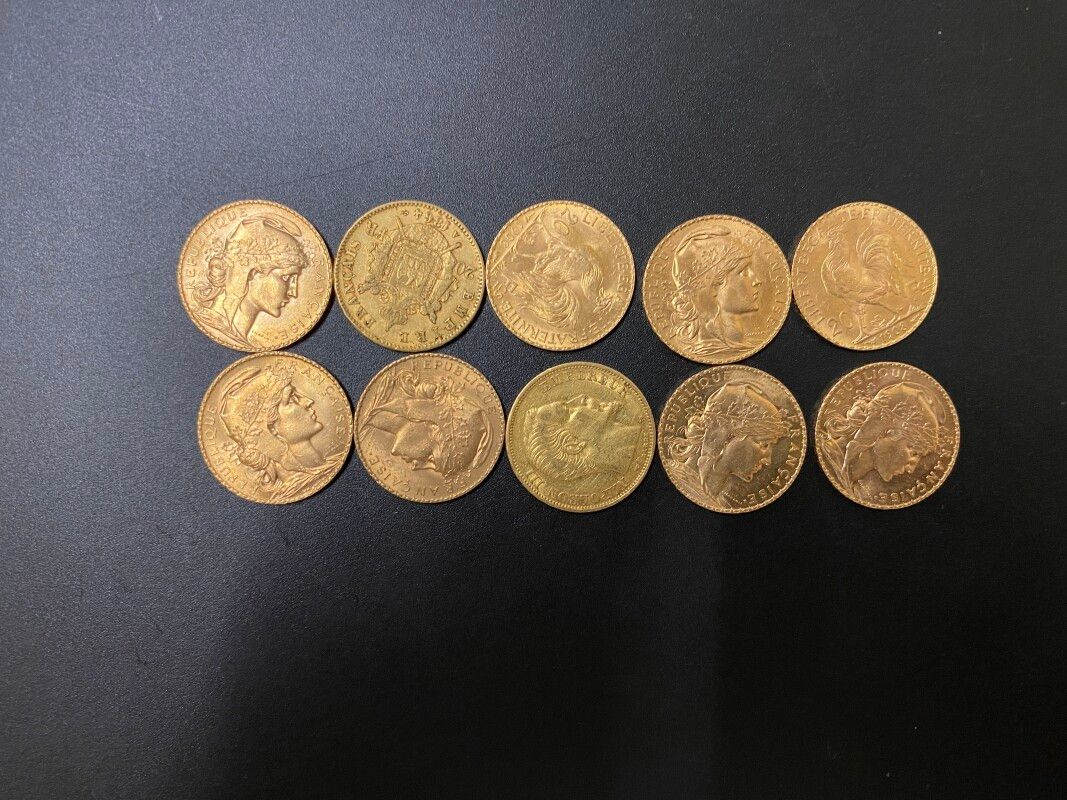 Null Dix pièces de 20 francs or - 64.57 g