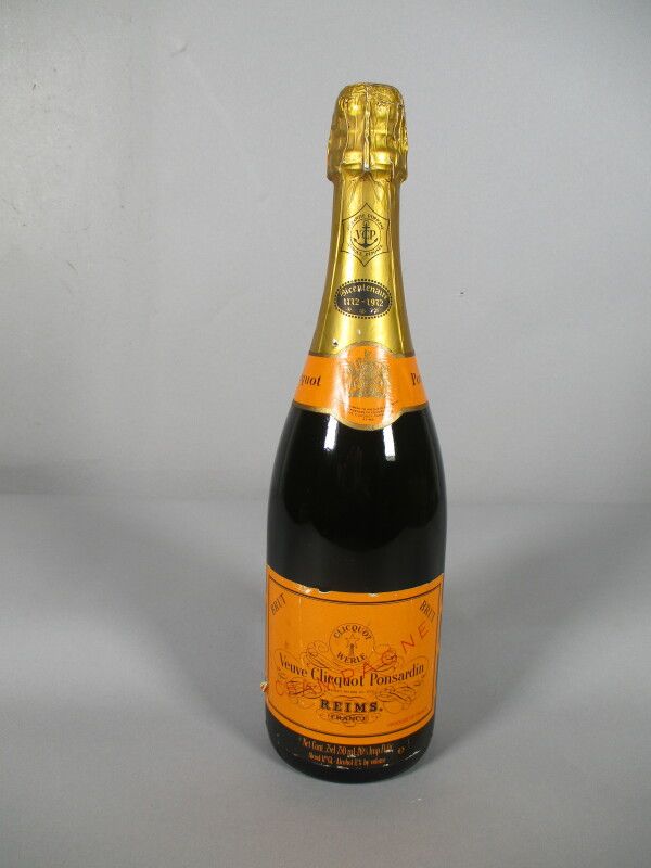 Null 1 blle VEUVE CLICQUOT PONSARDIN Bicentenaire 1772-1972 Champagne