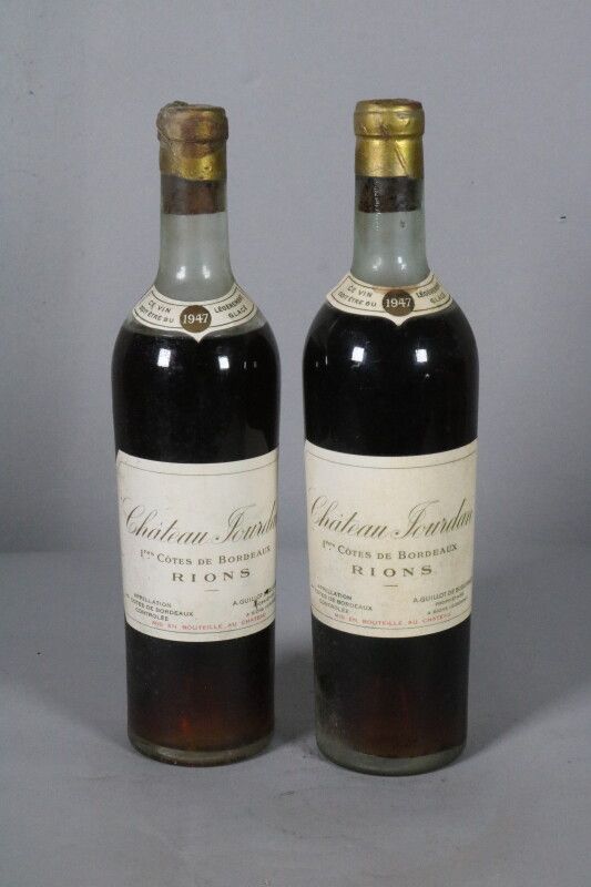 Null 2bllesCh. JOURDAN mi-épaule, étiquettes salesPremières-Côtes-de-Bordeaux194&hellip;